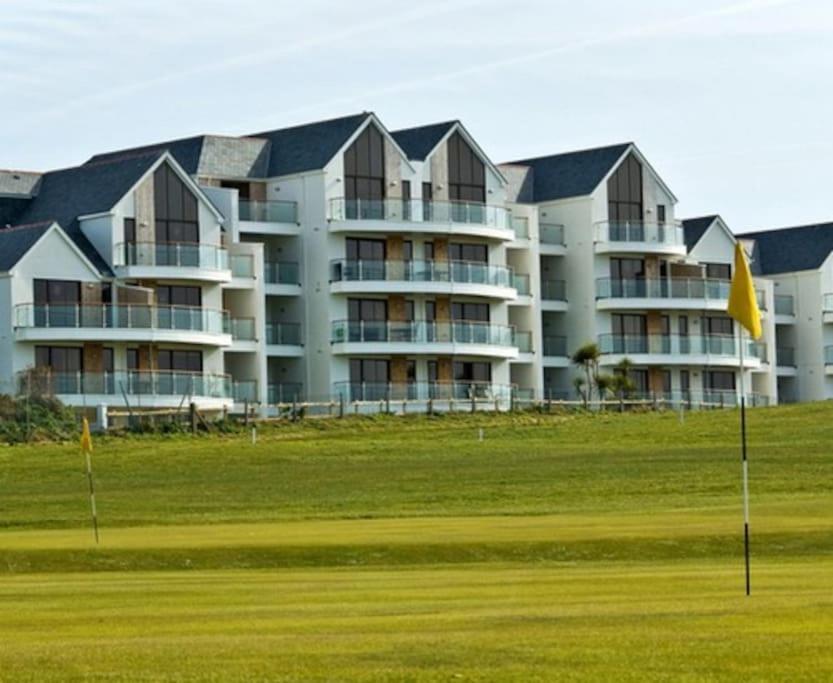 21 Bredon Court Overlooking Fistral Beach, Newquay Newquay (Cornwall)