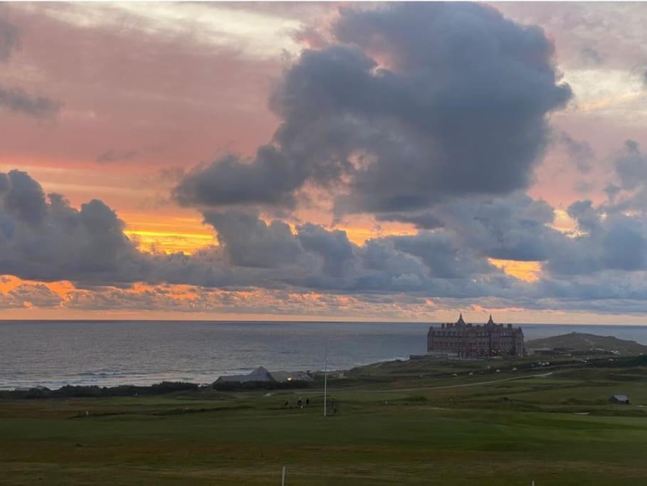 21 Bredon Court Overlooking Fistral Beach, Newquay *