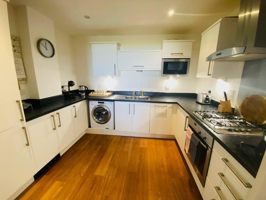 Apartment 21 Bredon Court Overlooking Fistral Beach, Newquay